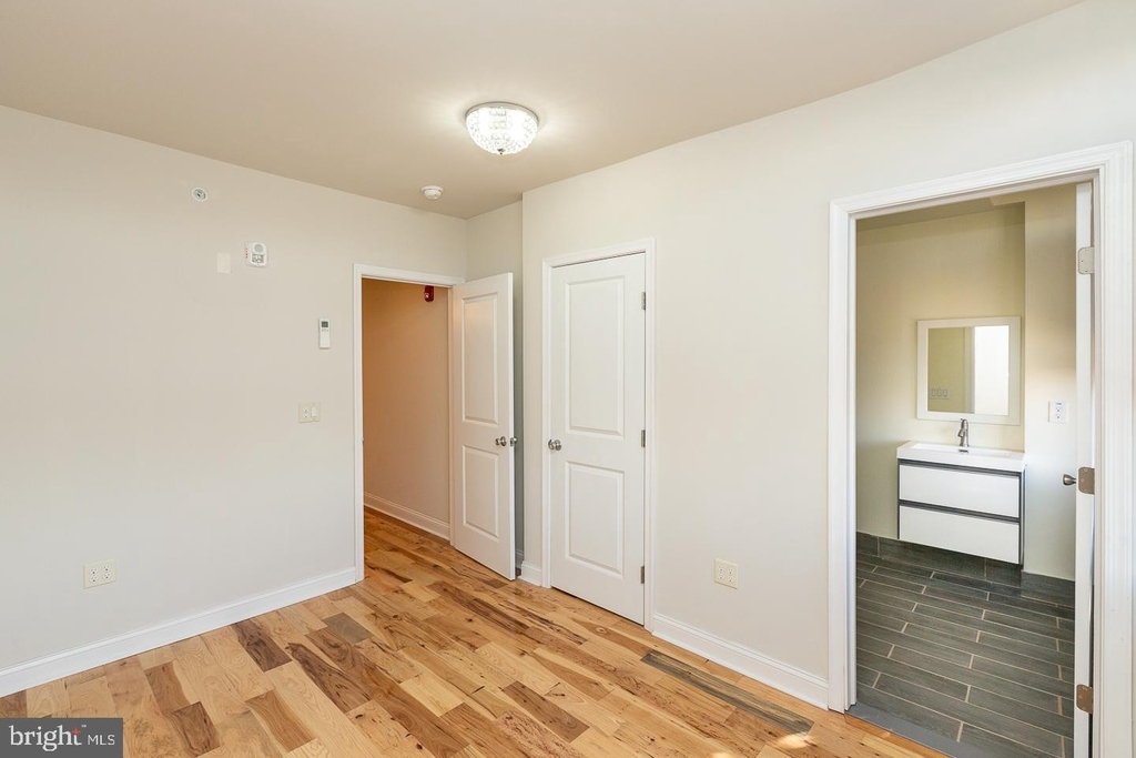 15 E Lancaster Avenue - Photo 11