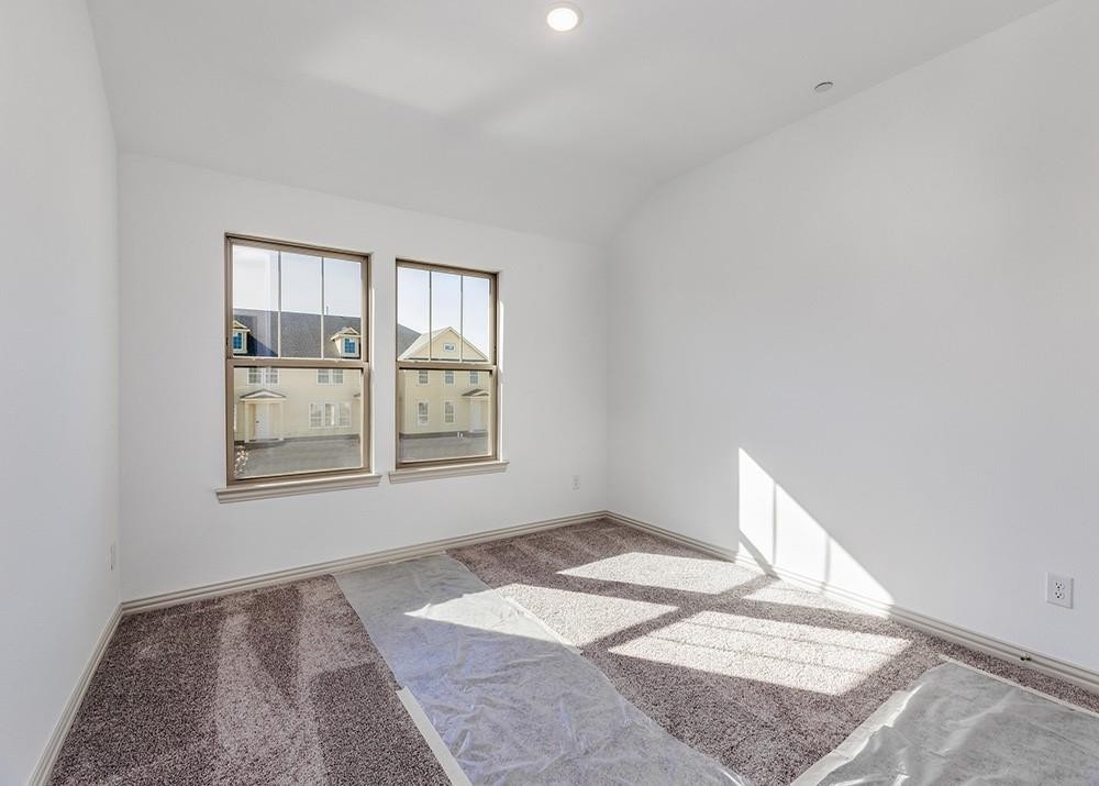 8804 Samara Street - Photo 1