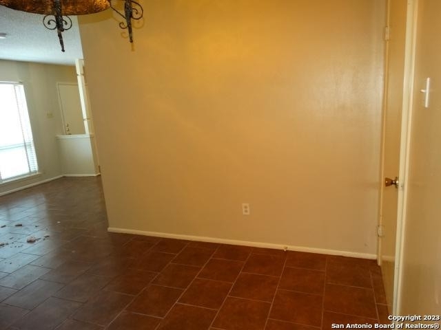 9380 Schaefer Rd - Photo 10