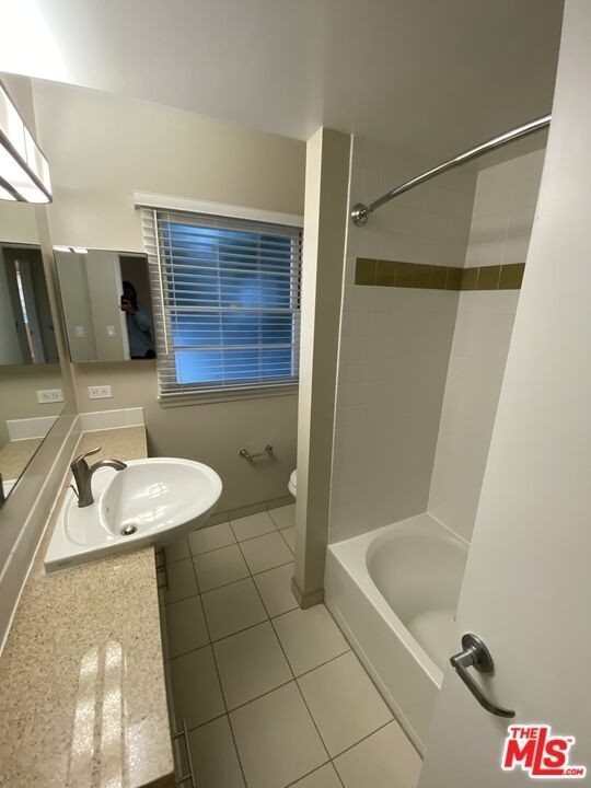 1012 Elkgrove Ave - Photo 7