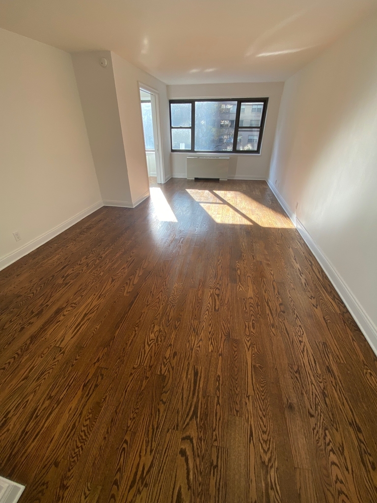 East 56th Street  - Photo 0