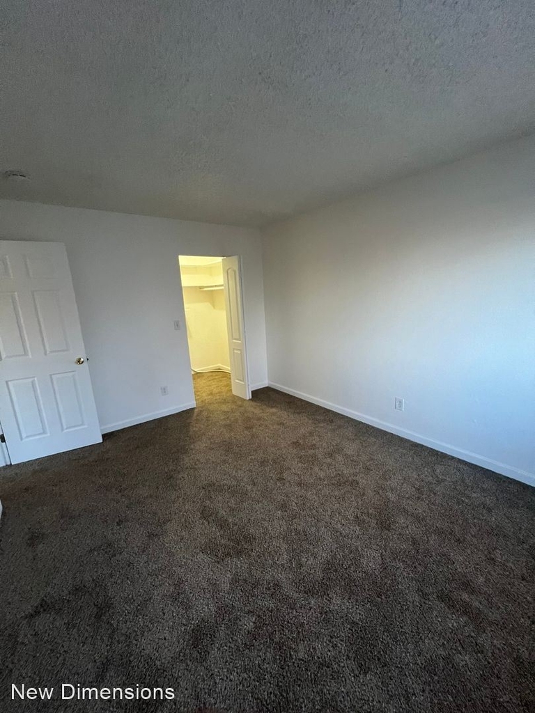 1040 Baywood Drive Unit C - Photo 7