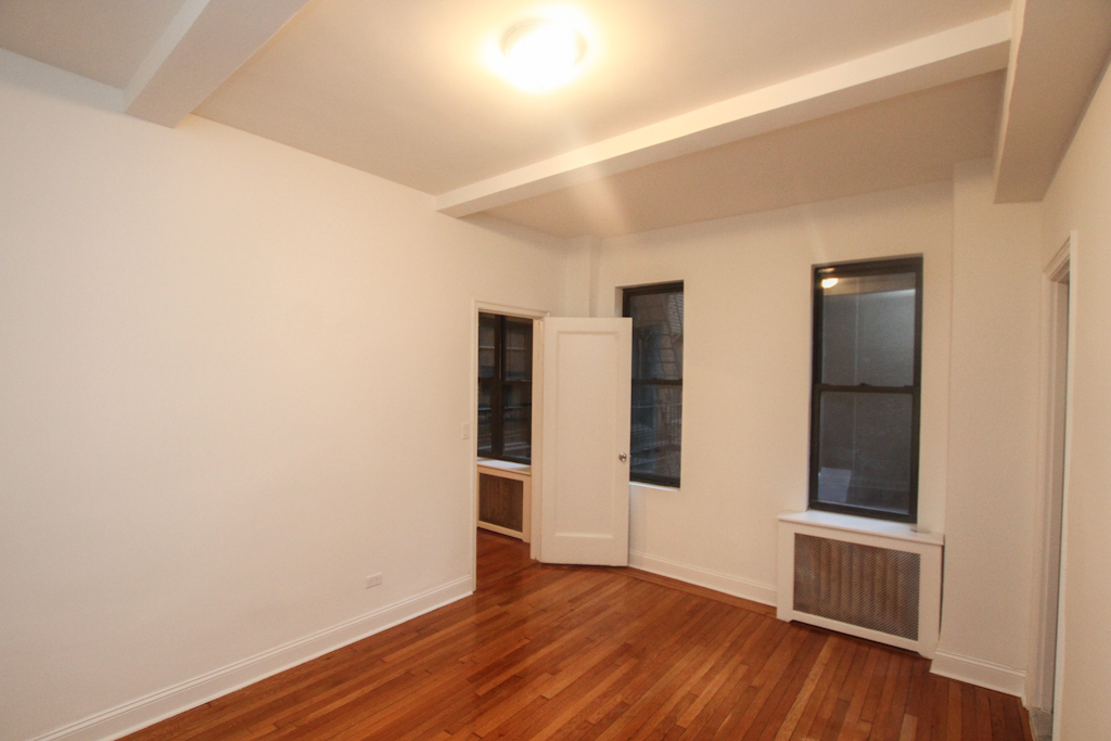 140 East 46th Street - Photo 4