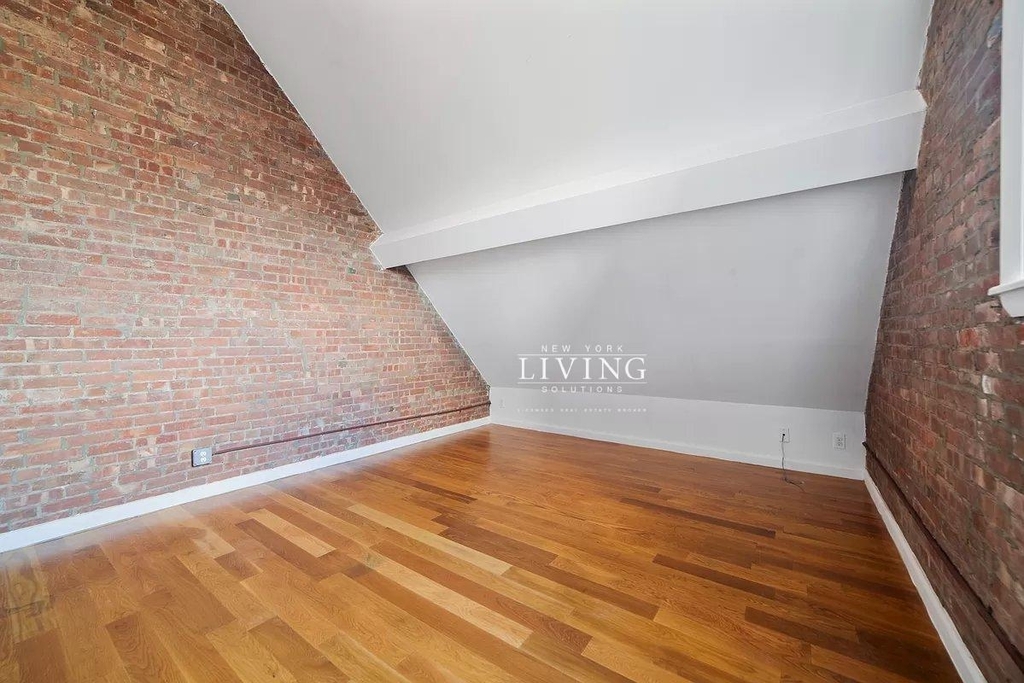 618 Bushwick Avenue - Photo 11