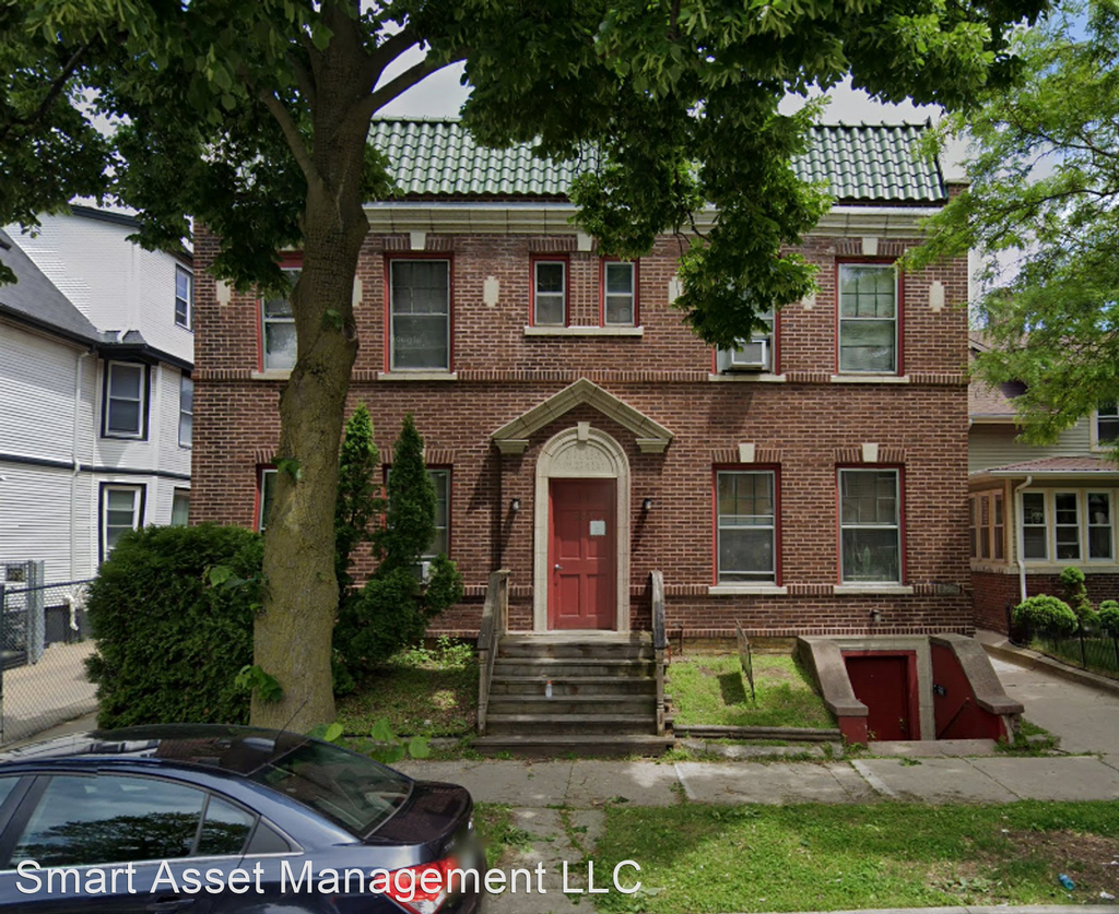 831 College Avenue Unit 1 - Photo 3