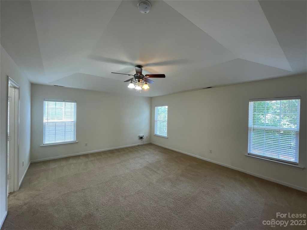 8932 Oransay Way - Photo 6