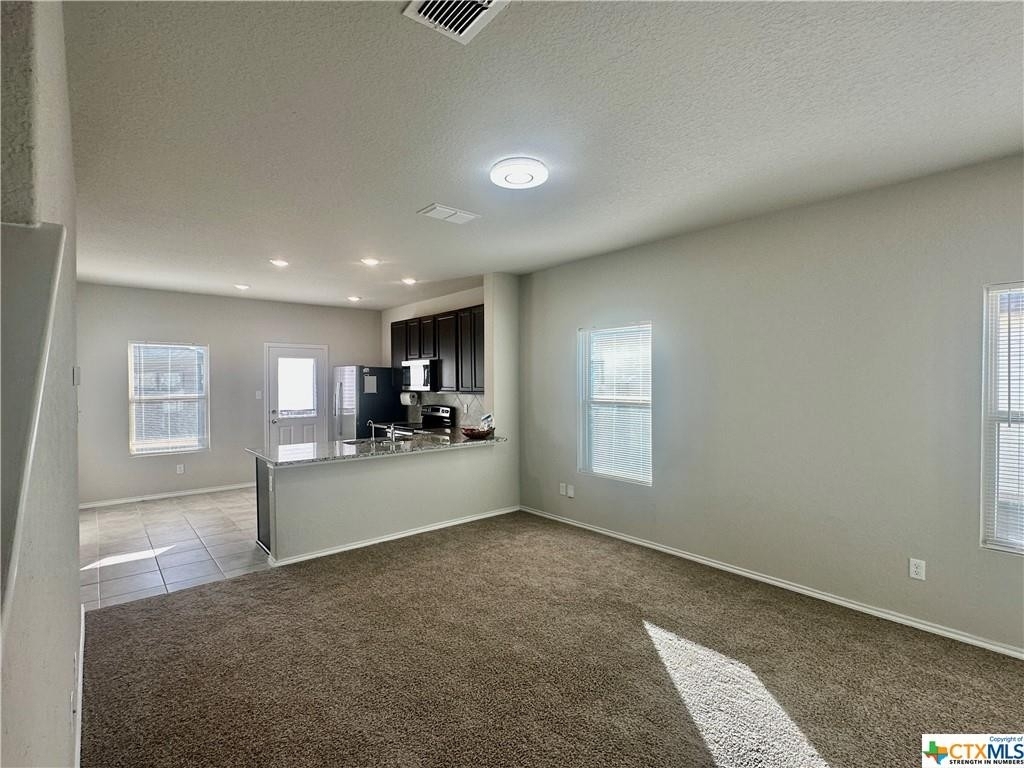 2505 Marty Way - Photo 4