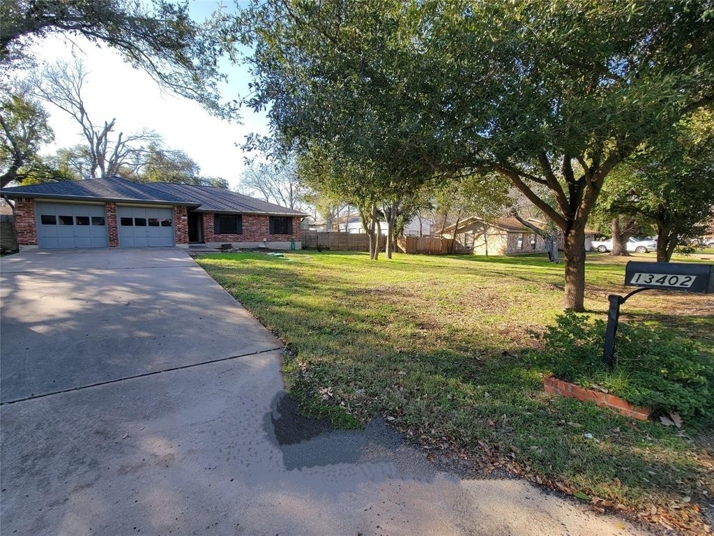 13402  Wisterwood St - Photo 3