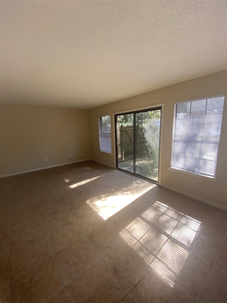 3701 Donovan Drive - Photo 6