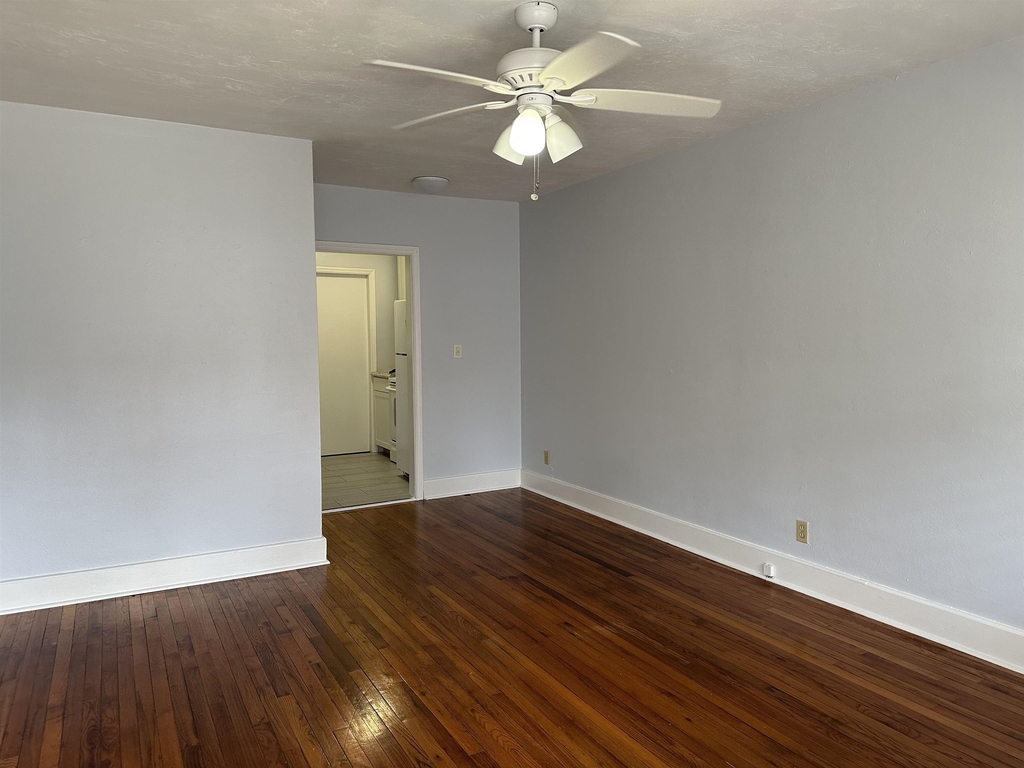 1405 Colonial Drive - Photo 12