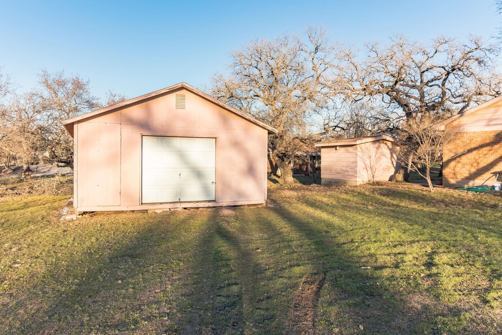 1822 Greenwood Lane - Photo 29