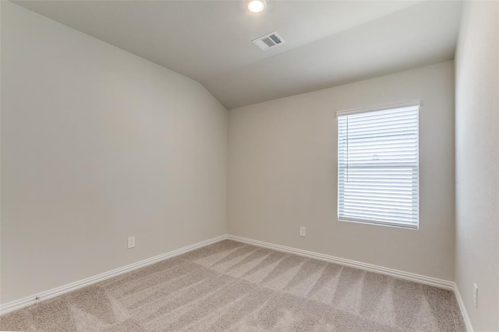 1112 Birchwood Lane - Photo 14