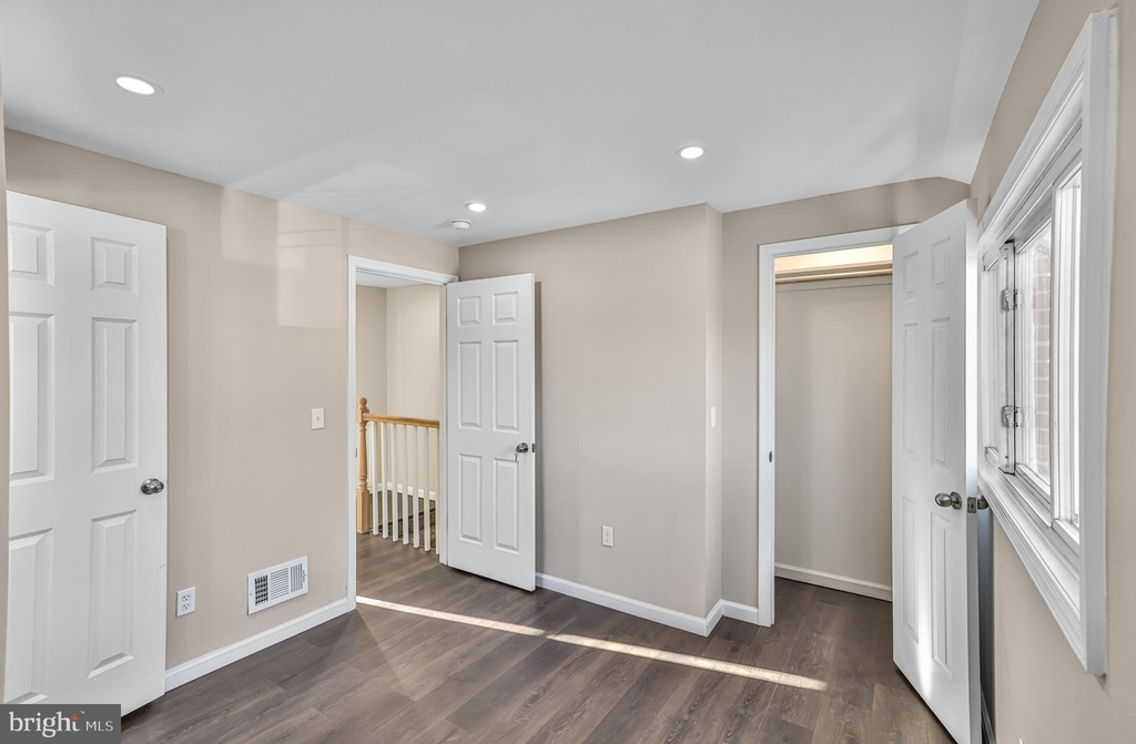 6104 20th Avenue - Photo 18