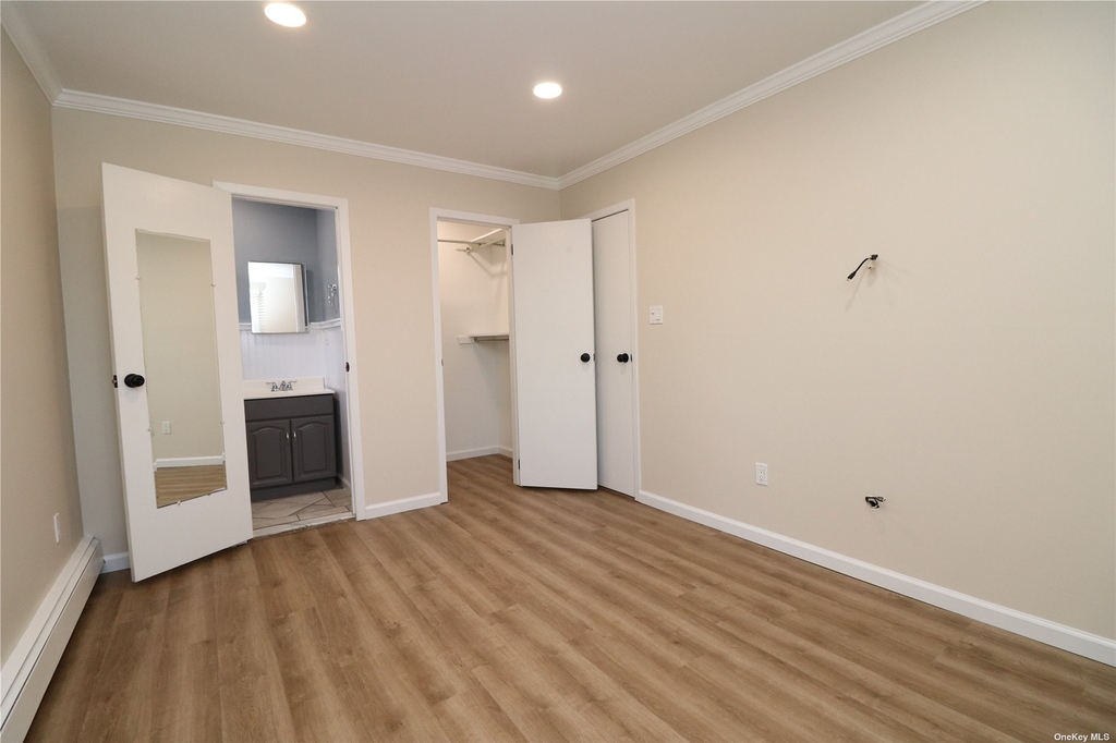 449 E Market Street - Photo 12