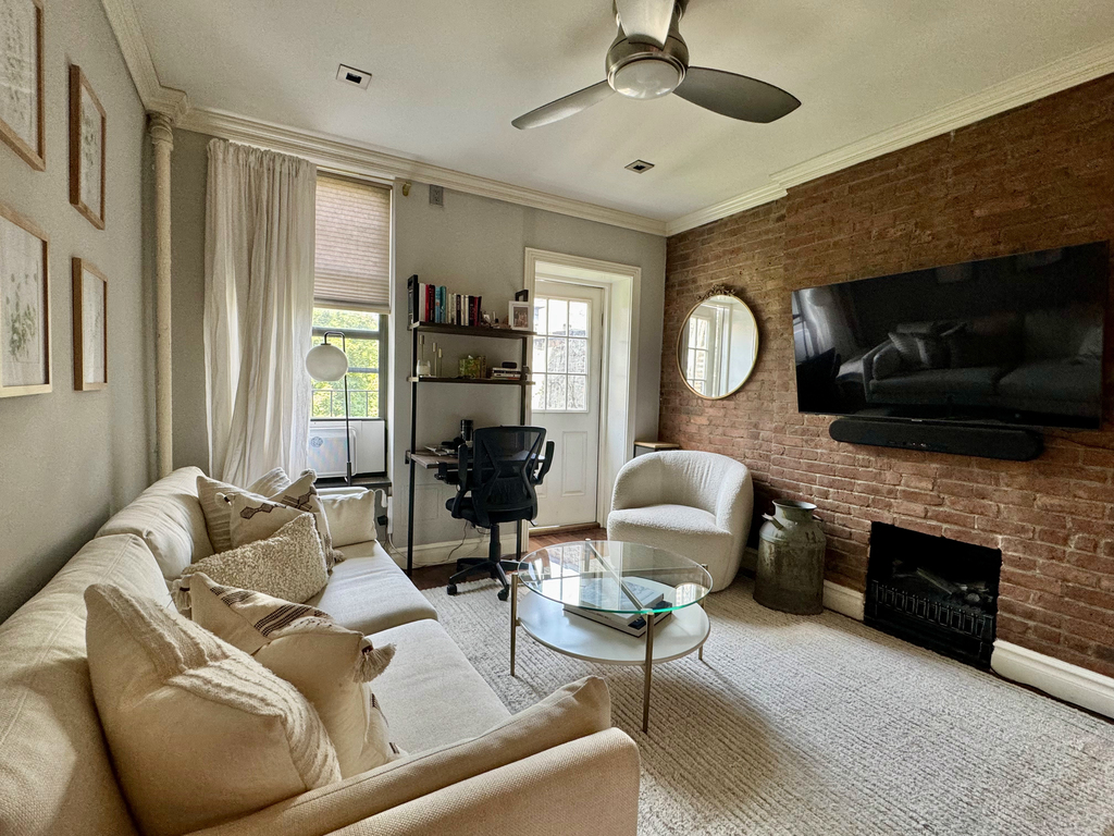 95 Perry Street - Photo 0
