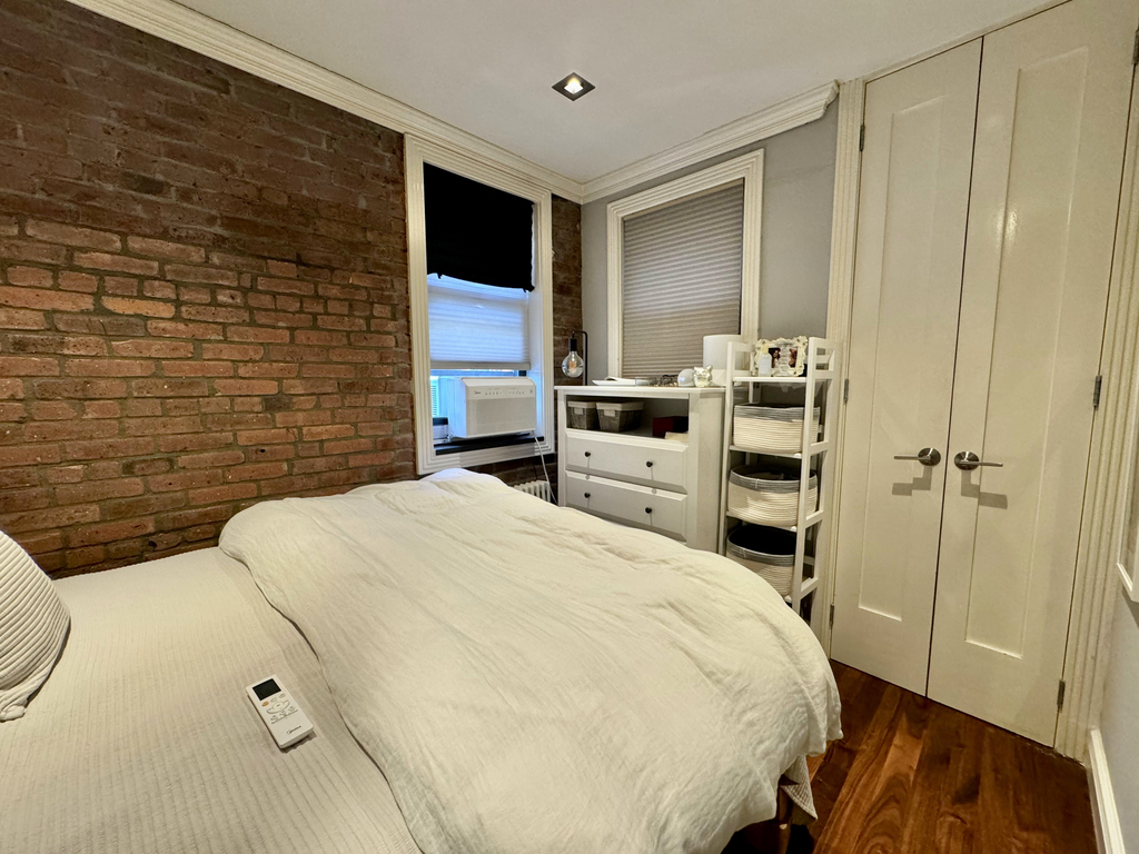 95 Perry Street - Photo 9