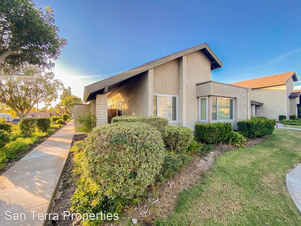 10824 Lamentin Ct - Photo 1