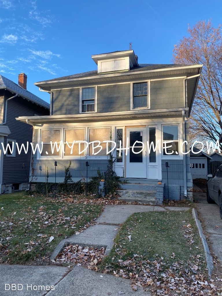 3410 Webster St. - Photo 0