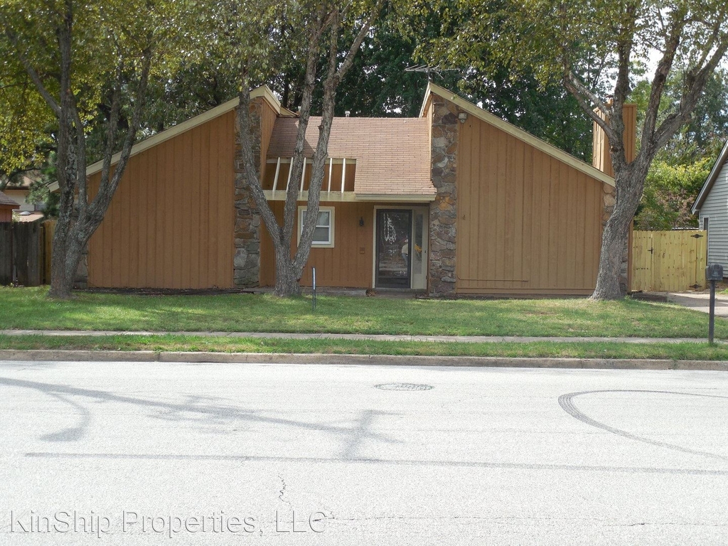 4551 Crump Rd - Photo 0