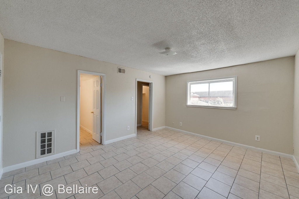 6120 Bellaire Blvd. - Photo 6