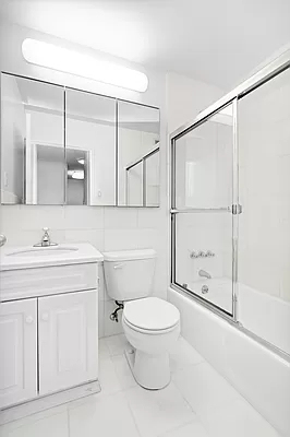 400 East 71st Street - Photo 7