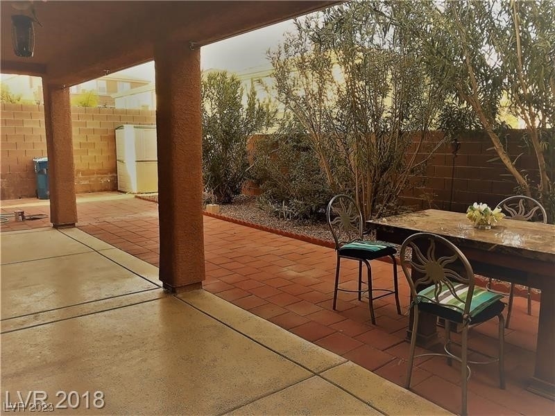 530 Los Dolces Street - Photo 12