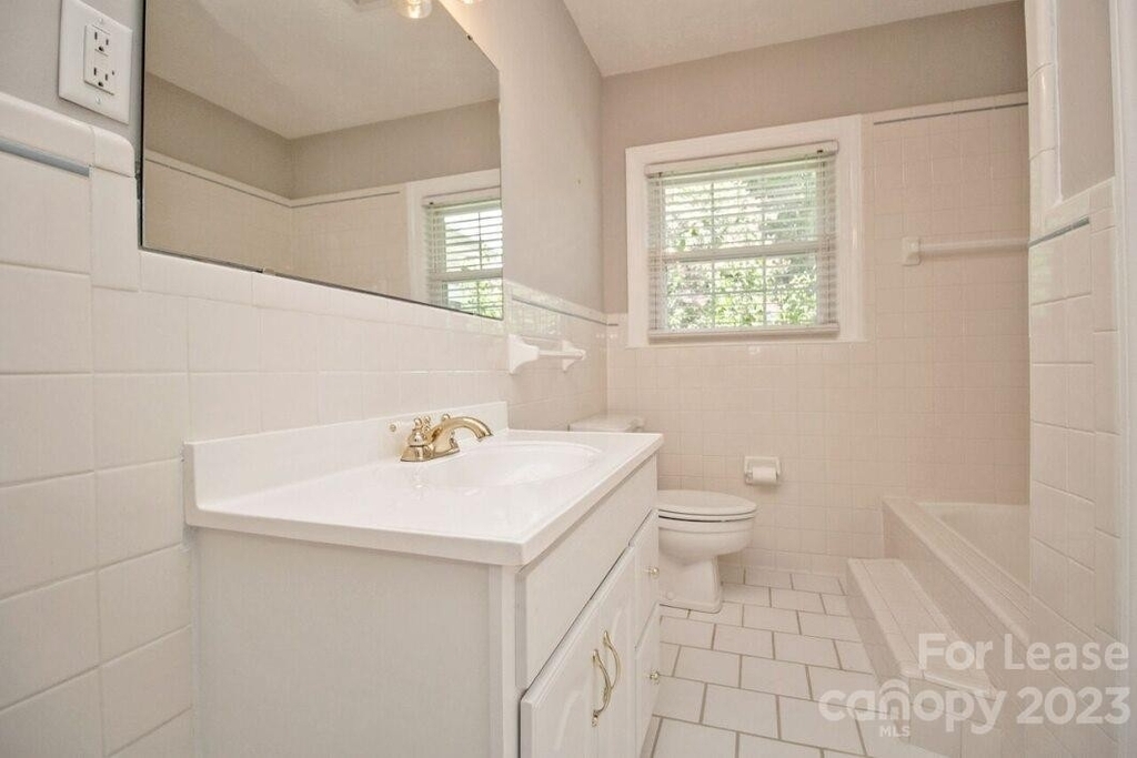 5430 Finsbury Place - Photo 18