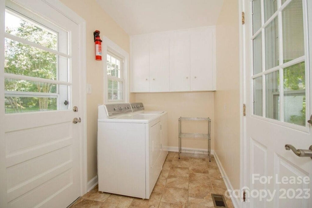 5430 Finsbury Place - Photo 15