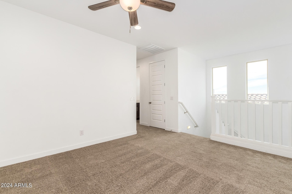 9120 W Roma Avenue - Photo 20