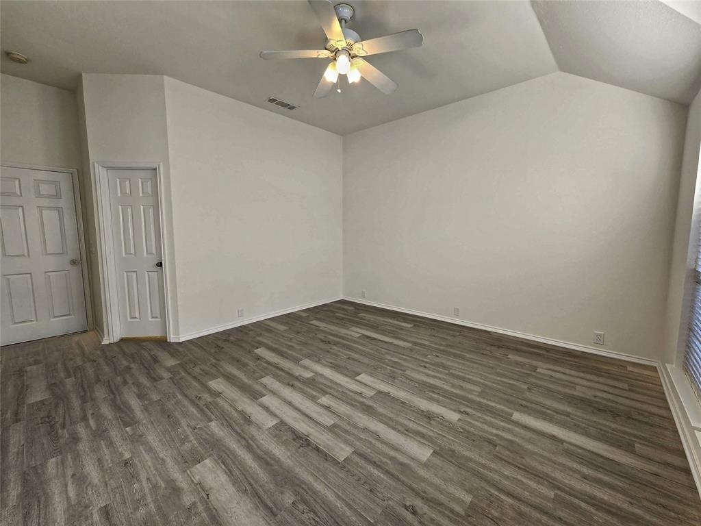 10904 Reisling Drive - Photo 14