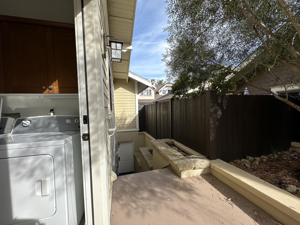 1434 Laguna Street - Photo 13