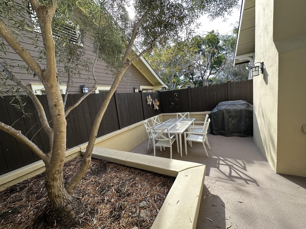 1434 Laguna Street - Photo 14