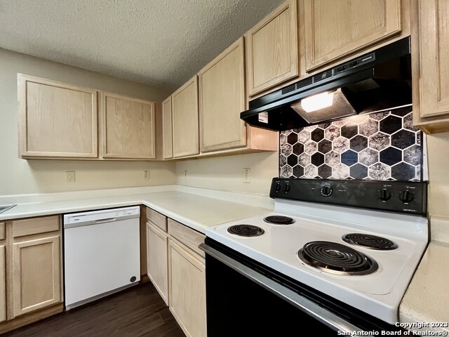 6319 Regency Crest - Photo 7