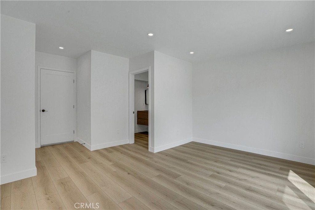 5027 Chester Street - Photo 29