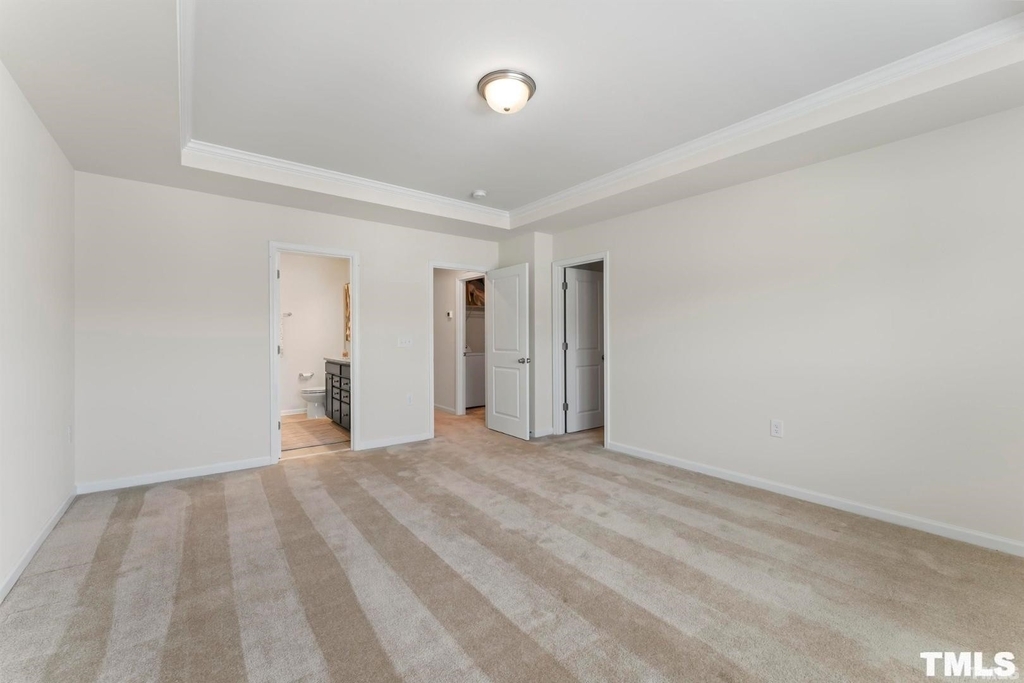 1423 Merrion Avenue - Photo 10