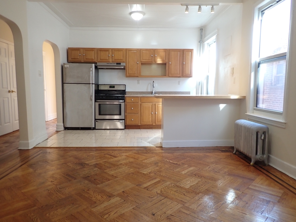 144 Linden Boulevard - Photo 6