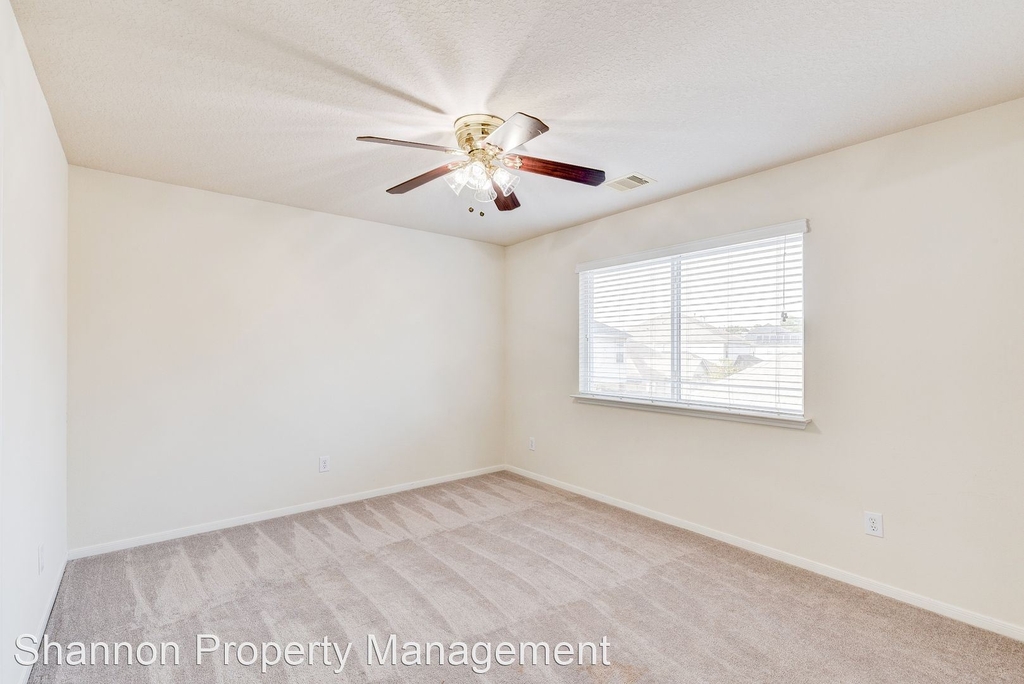 15403 Redbud Dale Ct - Photo 14