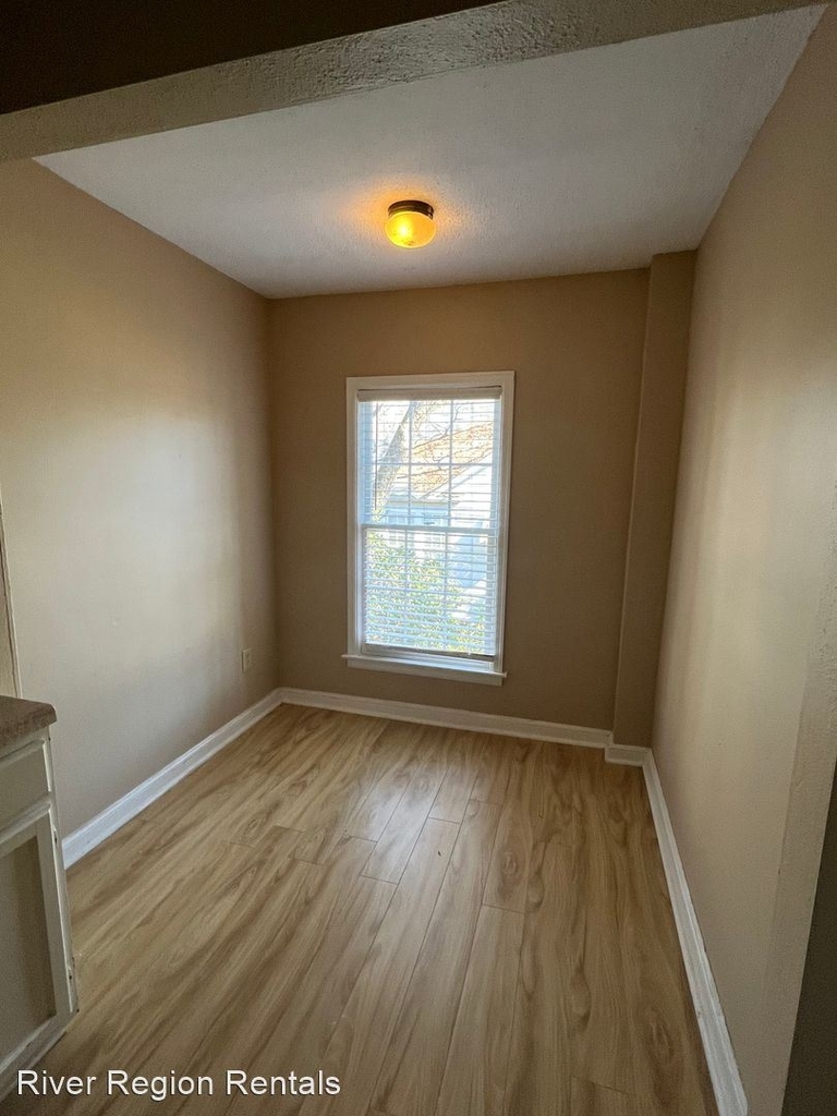 1505 East Fairview Avenue Apt B - Photo 6