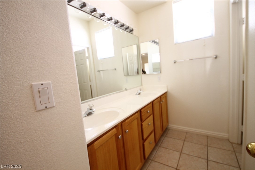 10020 Pinnacle View Place - Photo 21