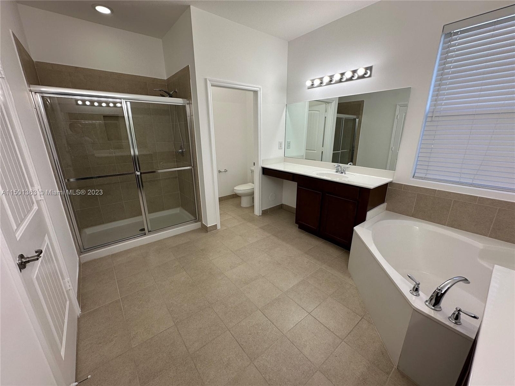 10980 Sw 225th Ter - Photo 12