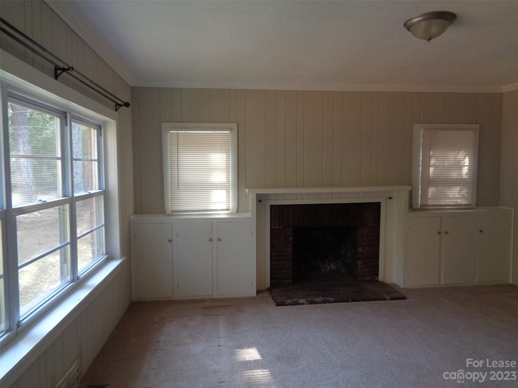 5821 Florence Avenue - Photo 6