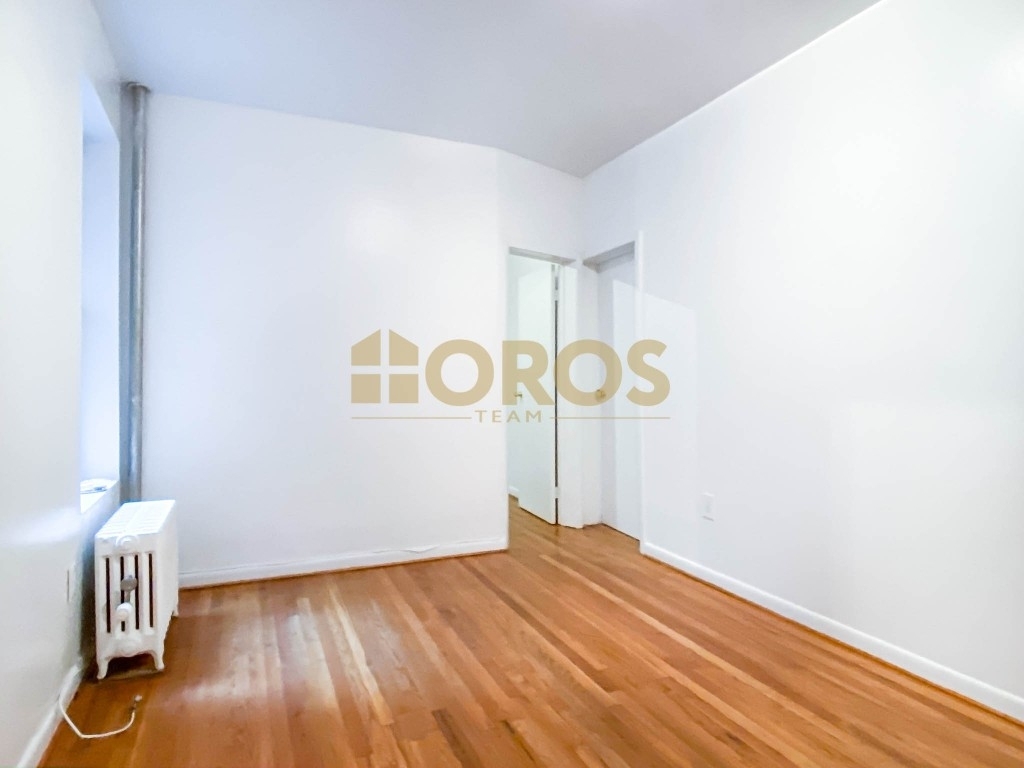 238 East 7th Street - Photo 6