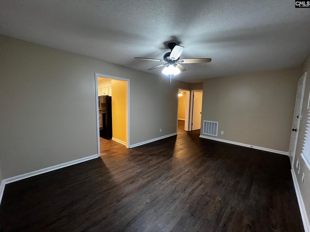 134 Rembert Martin Park B - Photo 2