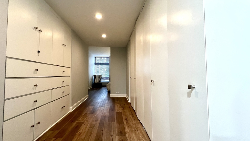 680 N Lake Shore Drive - Photo 21