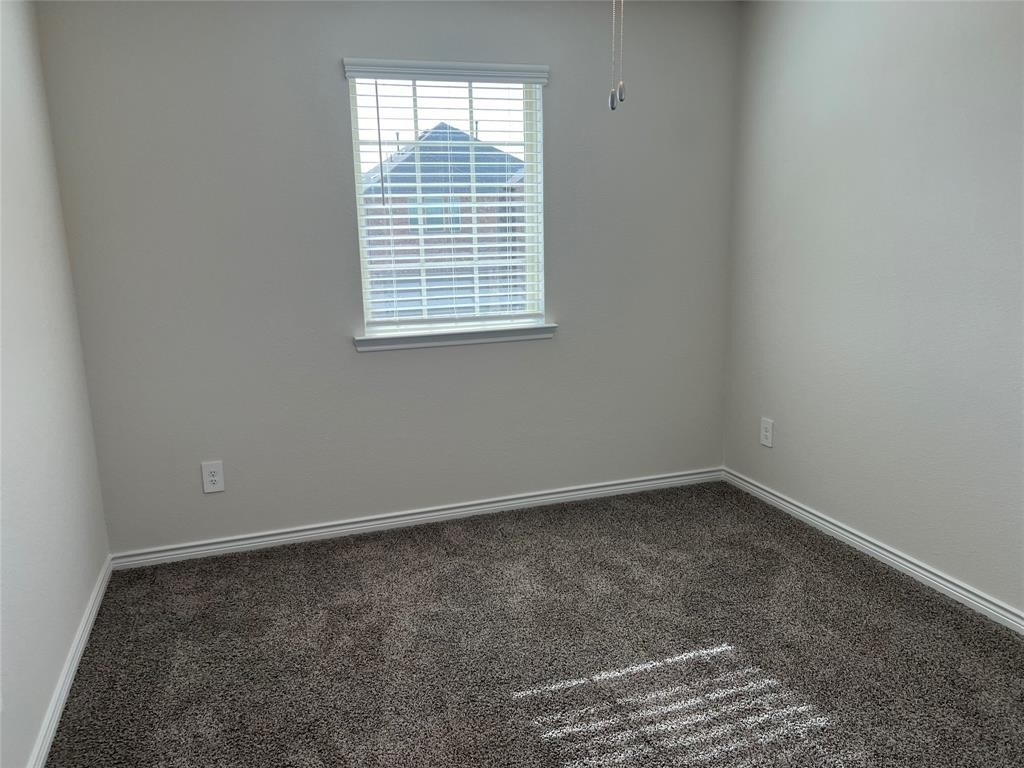 10517 Breezeway Drive - Photo 18