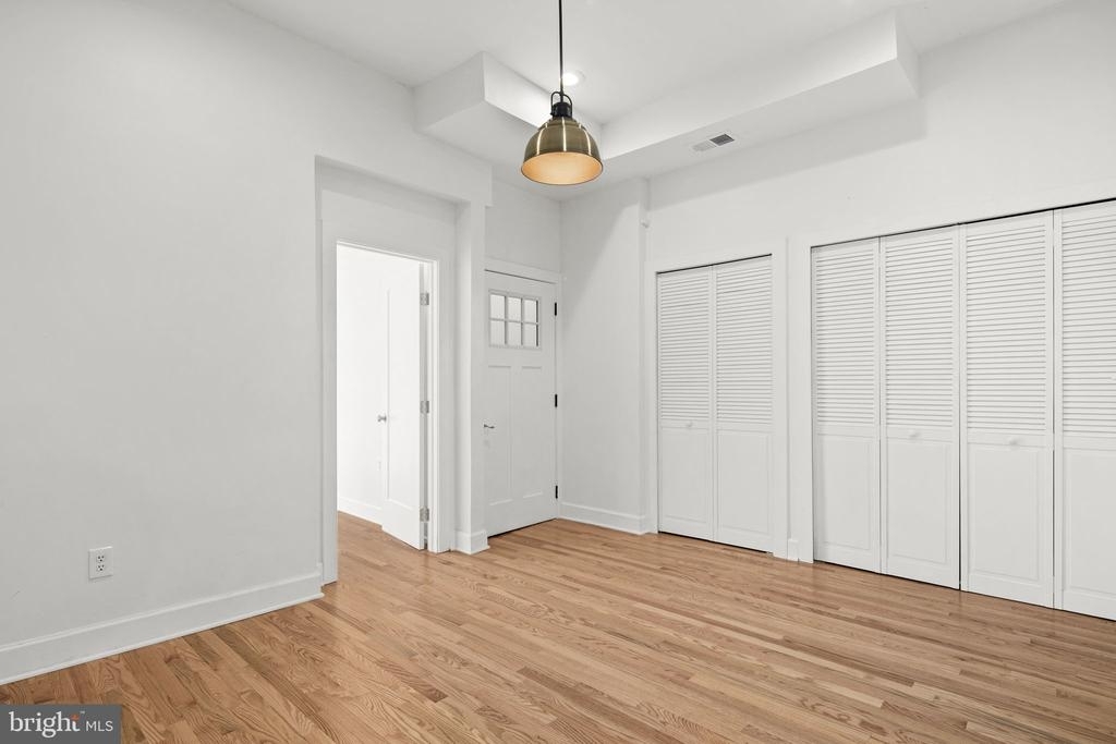 3007 11th St Nw - Photo 5