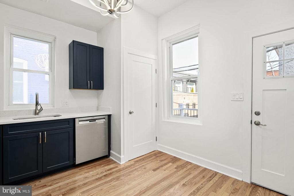 3007 11th St Nw - Photo 11
