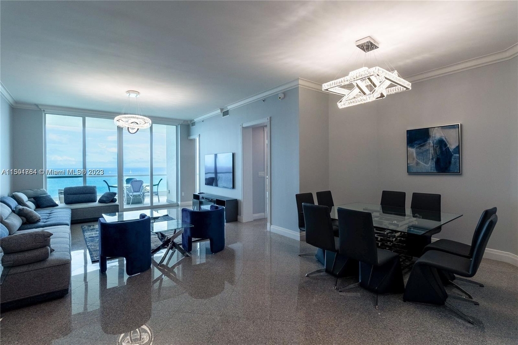 16051 Collins Ave - Photo 4