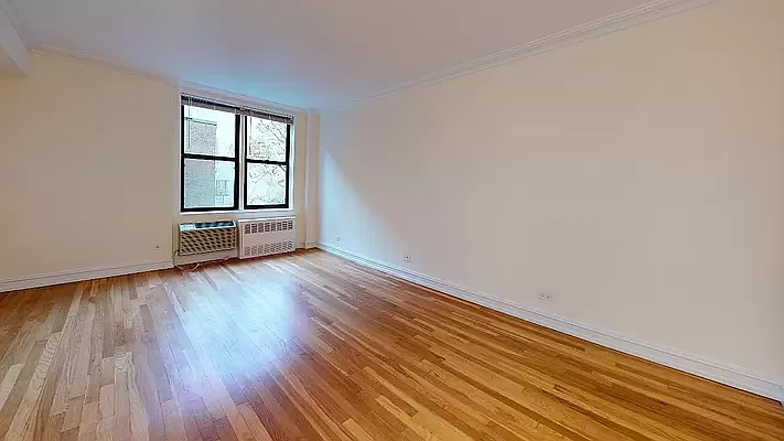 124 East 24th Street 4C - Photo 0