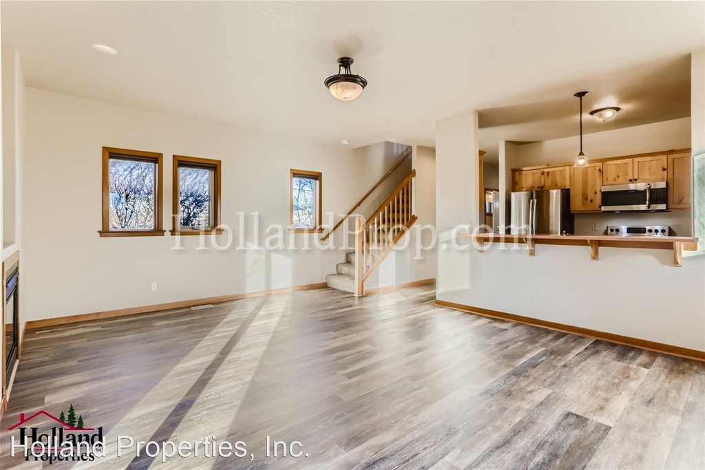 319 Nw Adams Ave - Photo 7